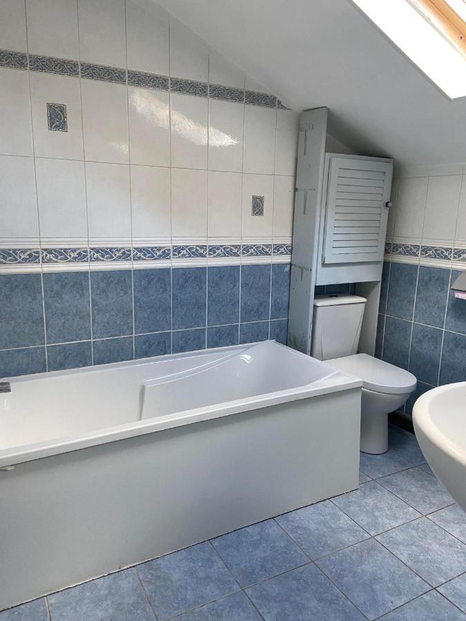 Maison Au Calme A L'Oree Du Bois. Acces A13-A14 Оржеваль Екстер'єр фото